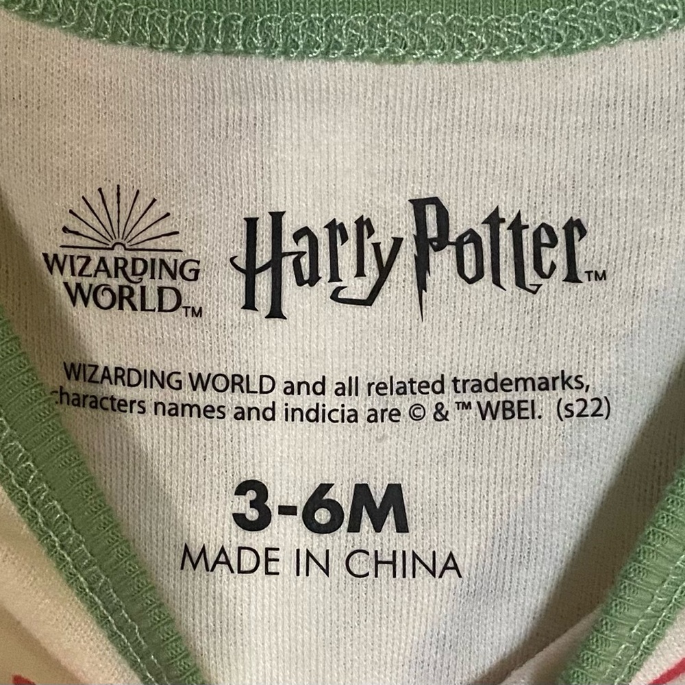 Hogwarts Harry Potter Baby Girl 3 Piece Outfit Set - Picture 5 of 8